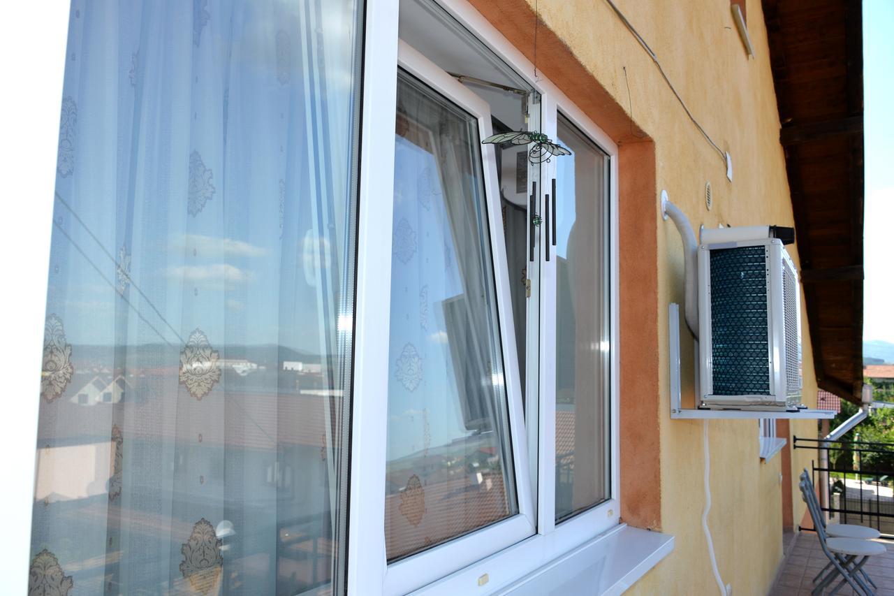 Apartament Rezidential - Alba Iulia Apartment Екстериор снимка